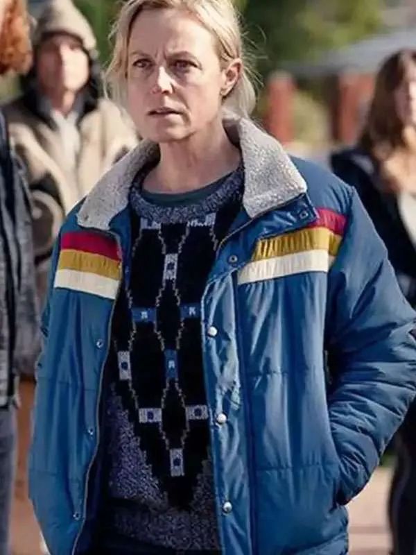 Marta Dusseldorp Bay of Fires S01 Blue Puffer Jacket