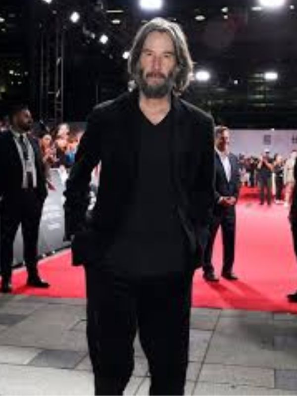 Good Fortune Movie Event Keanu Reeves Black Velvet Blazer