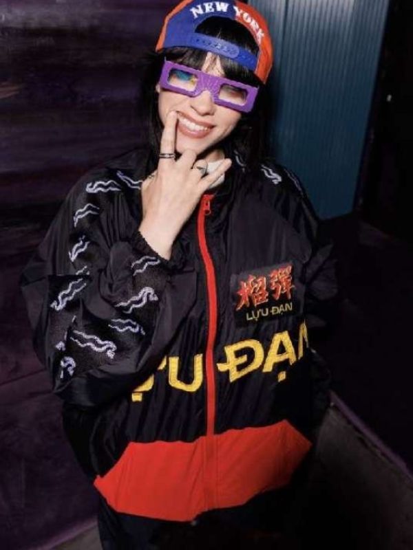 Met Gala After Party Bil­lie Eil­ish Black Jacket