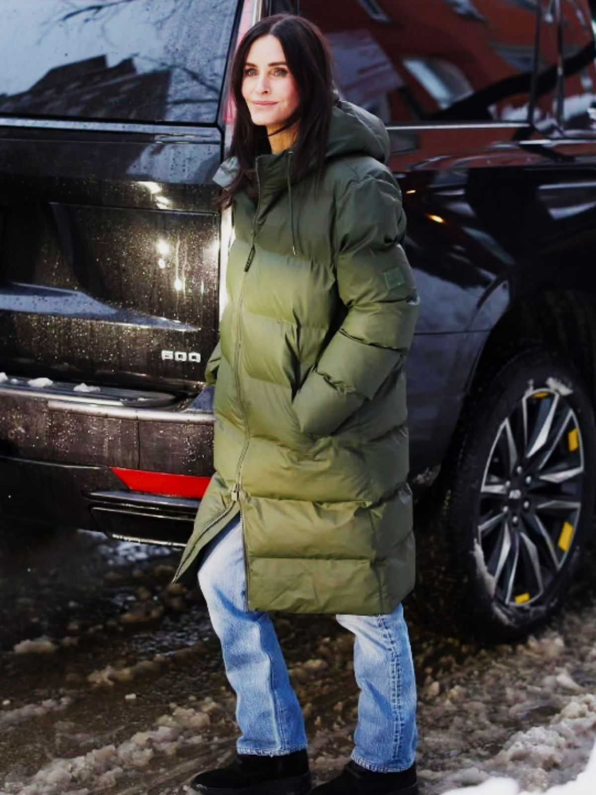 New York City Courteney Cox Green Puffer Hooded Coat