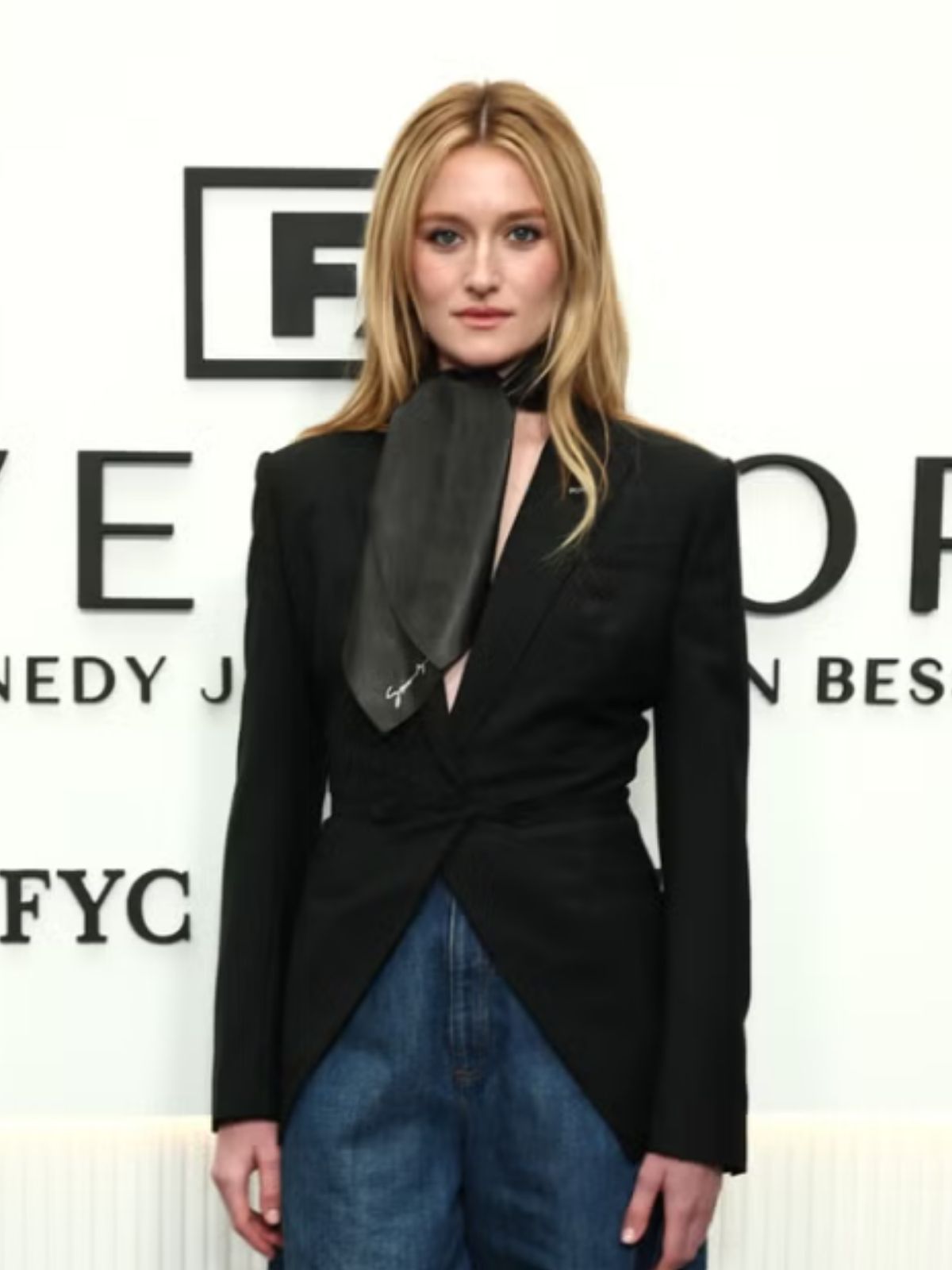 NYC Sarah Pidgeon Black Blazer